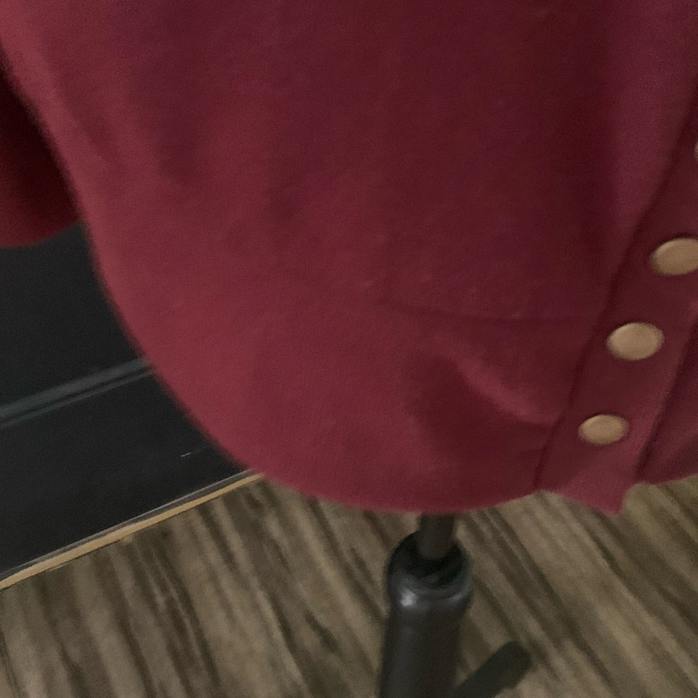 Women’s sweater - Picture 6 of 9